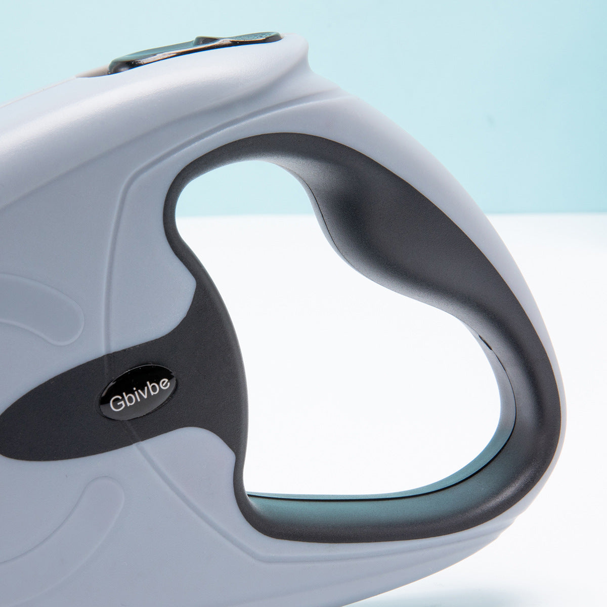 Retractable Dog Leash with Ergonomic Handle